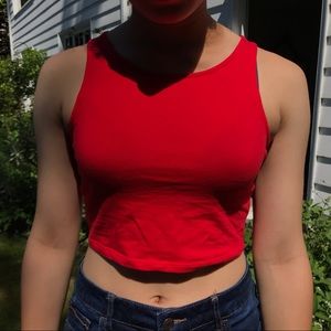 Crop top